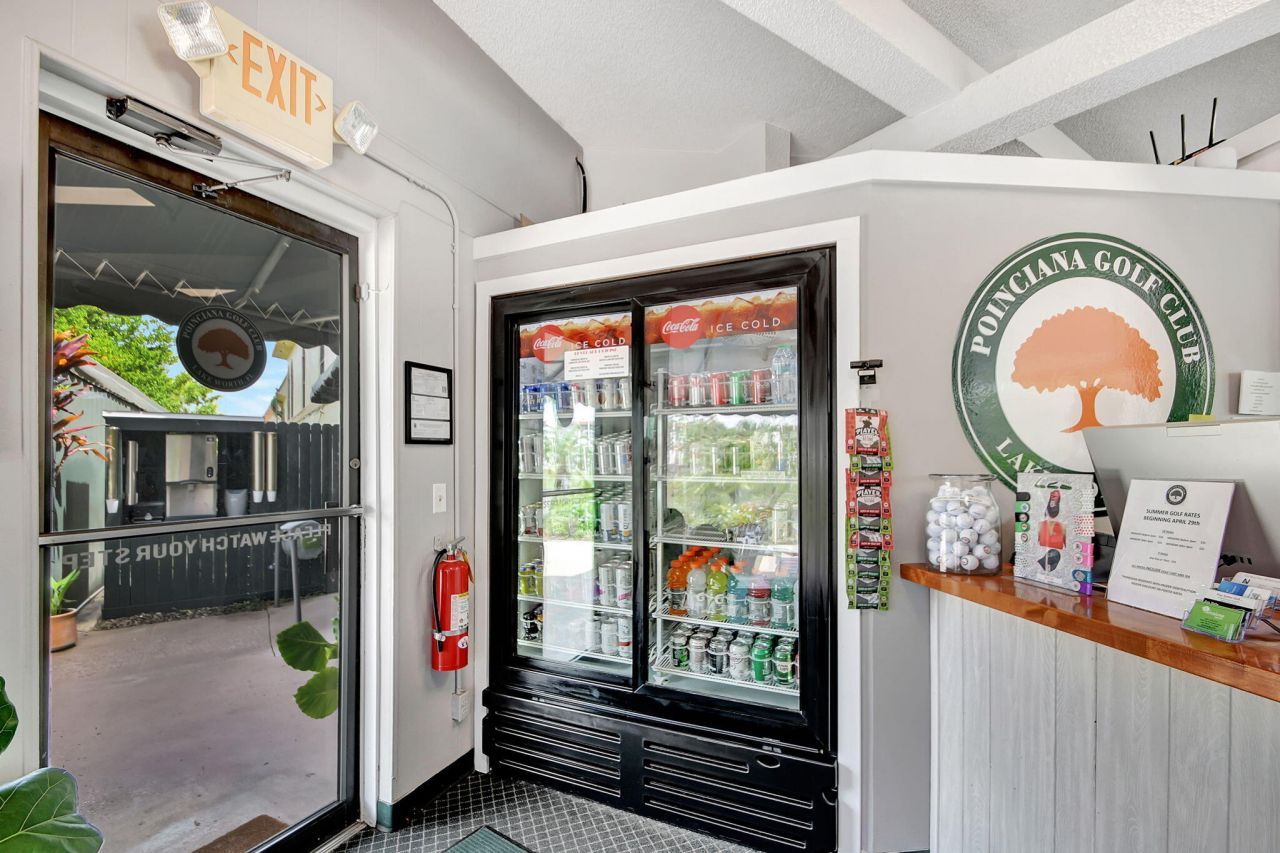 6698 10th Avenue N, Unit 426, Lake Worth, FL 33467 Photo