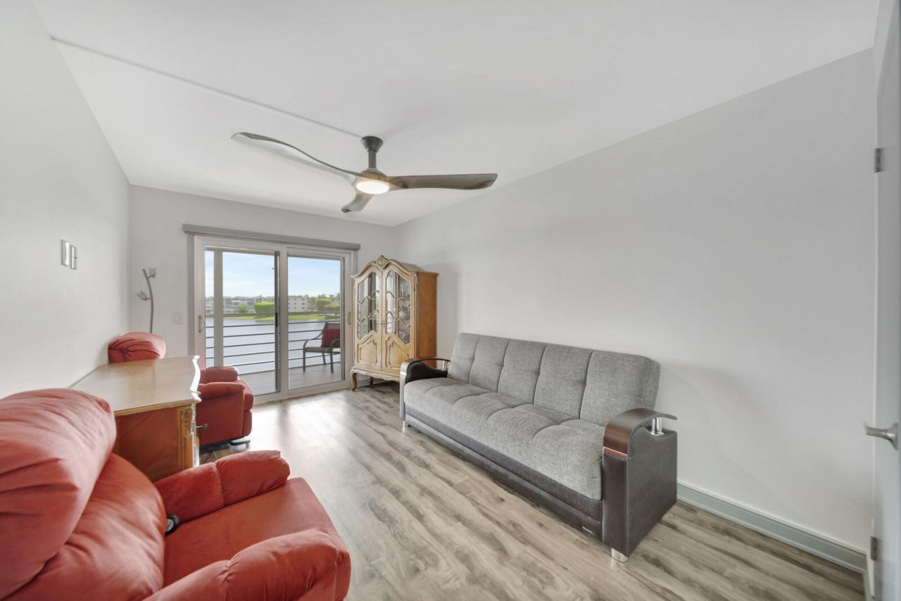 4063 Exeter D, Boca Raton, FL 33434 Photo