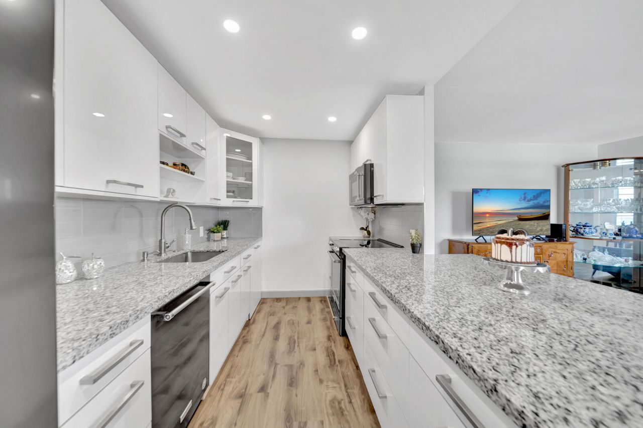 4063 Exeter D, Boca Raton, FL 33434 Photo