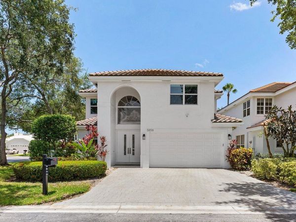 5850 NW 42nd Terrace, Boca Raton, FL 33496
