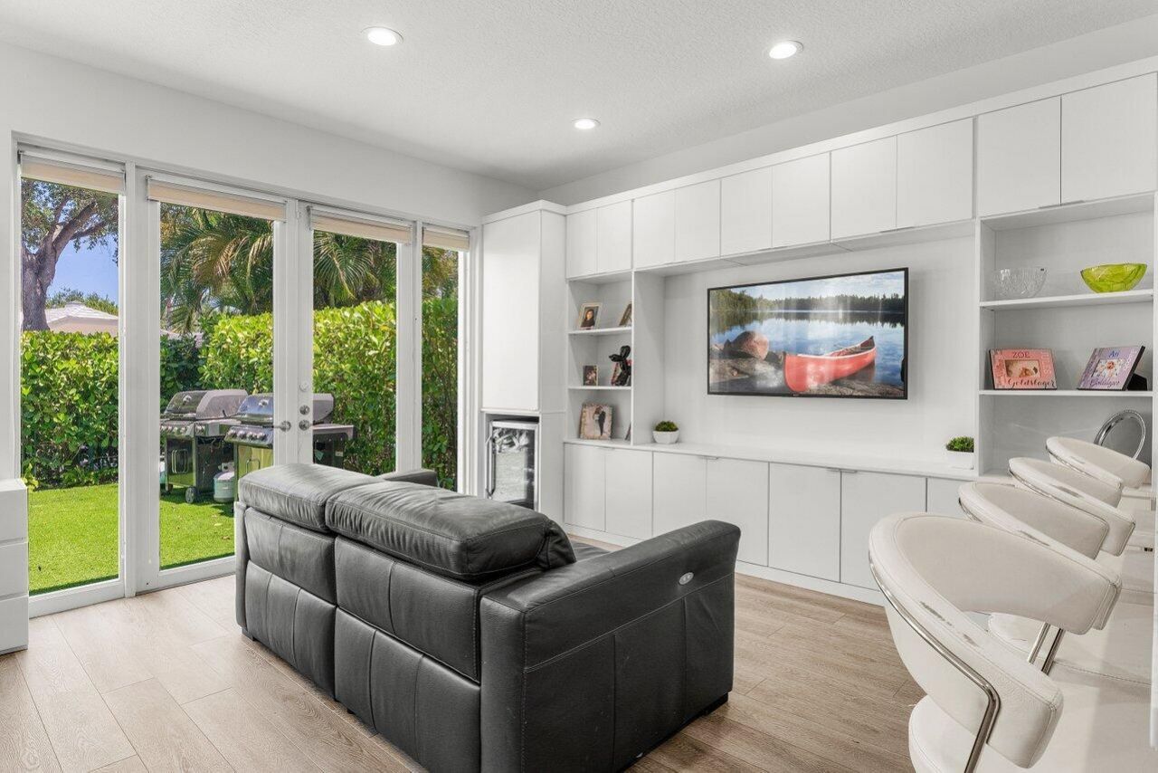 5850 NW 42nd Terrace, Boca Raton, FL 33496 Photo