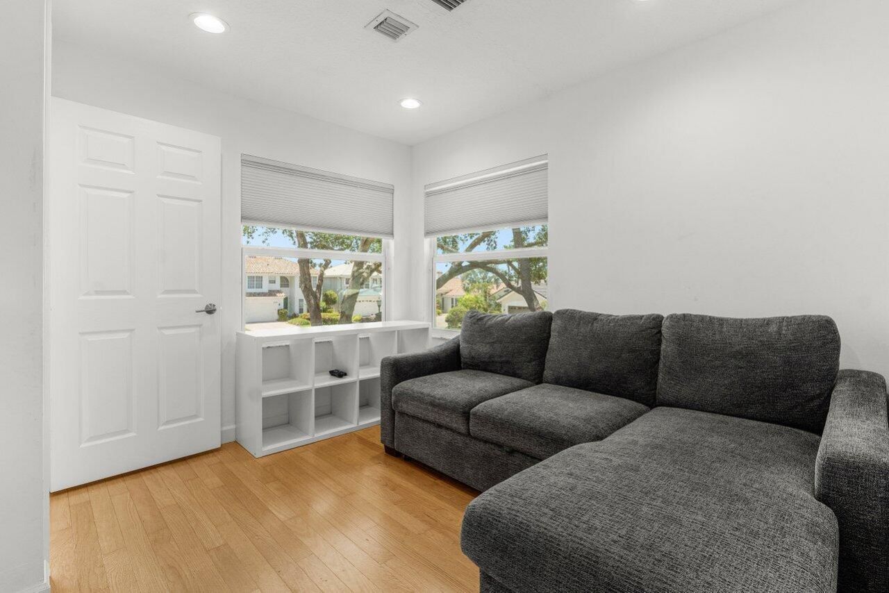 5850 NW 42nd Terrace, Boca Raton, FL 33496 Photo