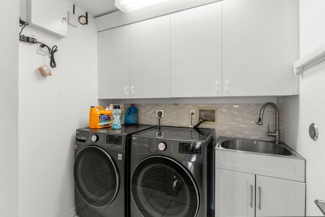 5850 NW 42nd Terrace, Boca Raton, FL 33496 Photo