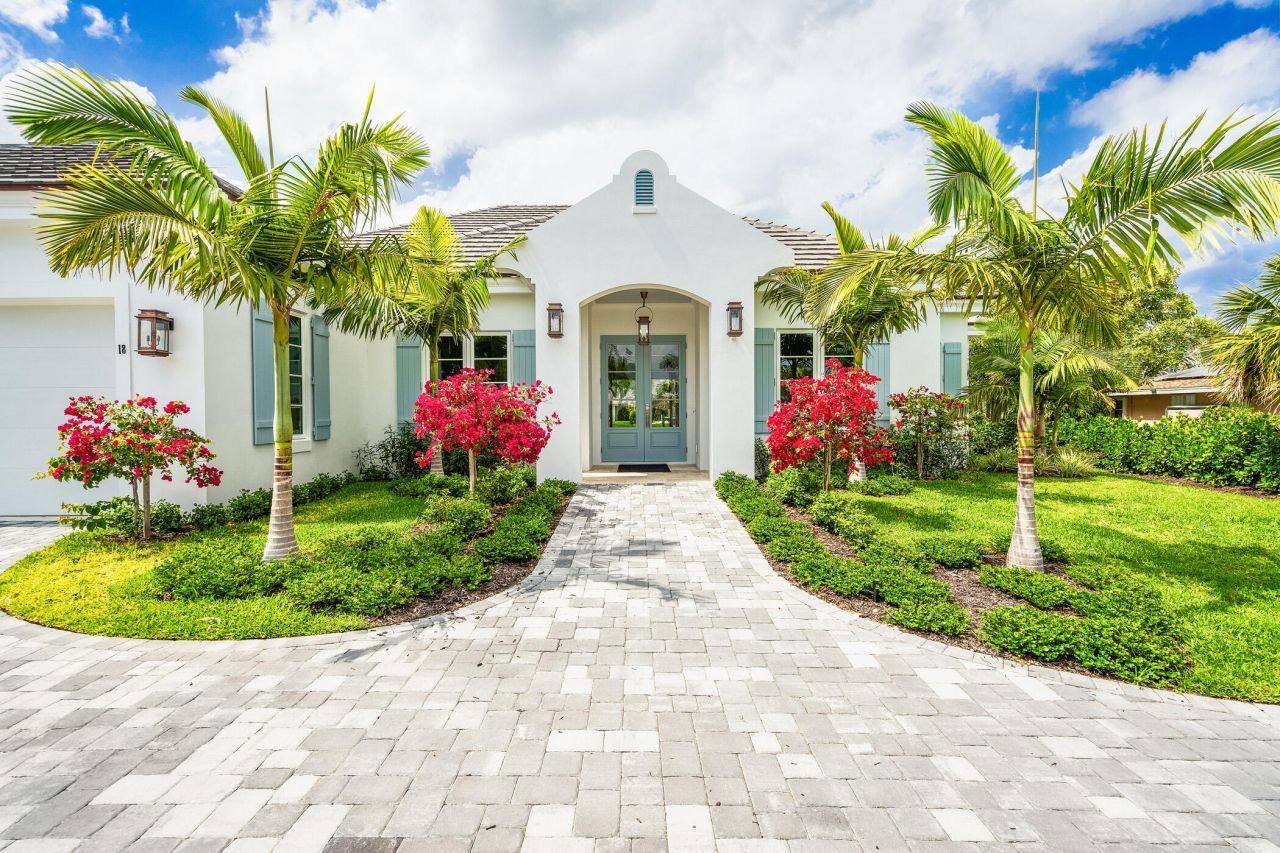 18 Seahorse Lane, Vero Beach, FL 32960 Photo