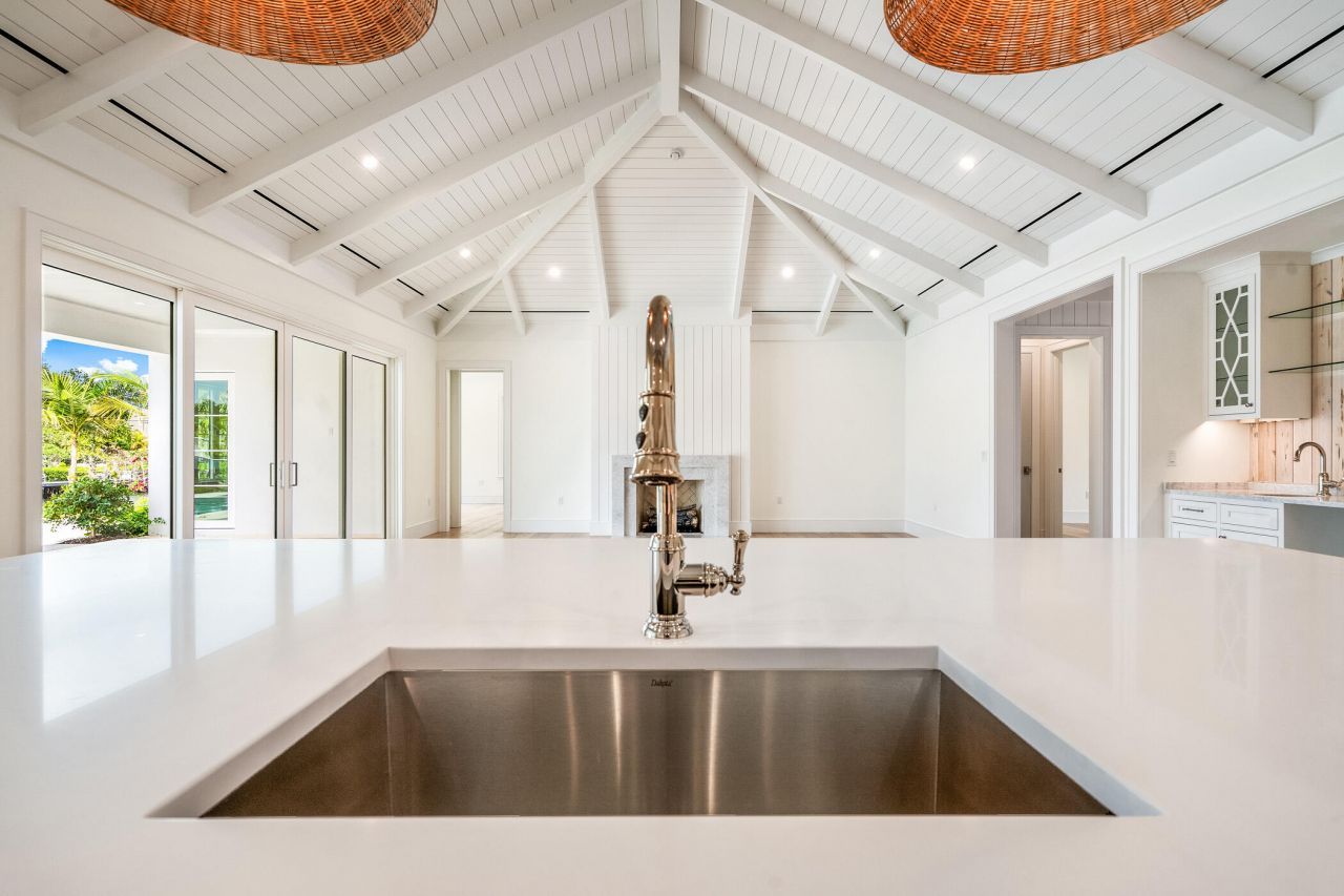 18 Seahorse Lane, Vero Beach, FL 32960 Photo