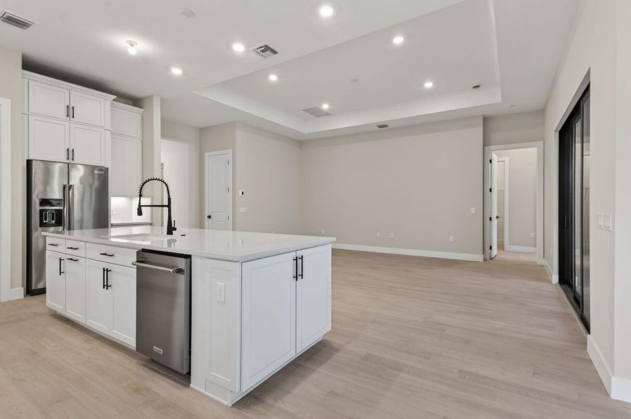 9133 Cape Honey Bee Lane, Unit Prestige 9, Lake Worth, FL 33467 Photo