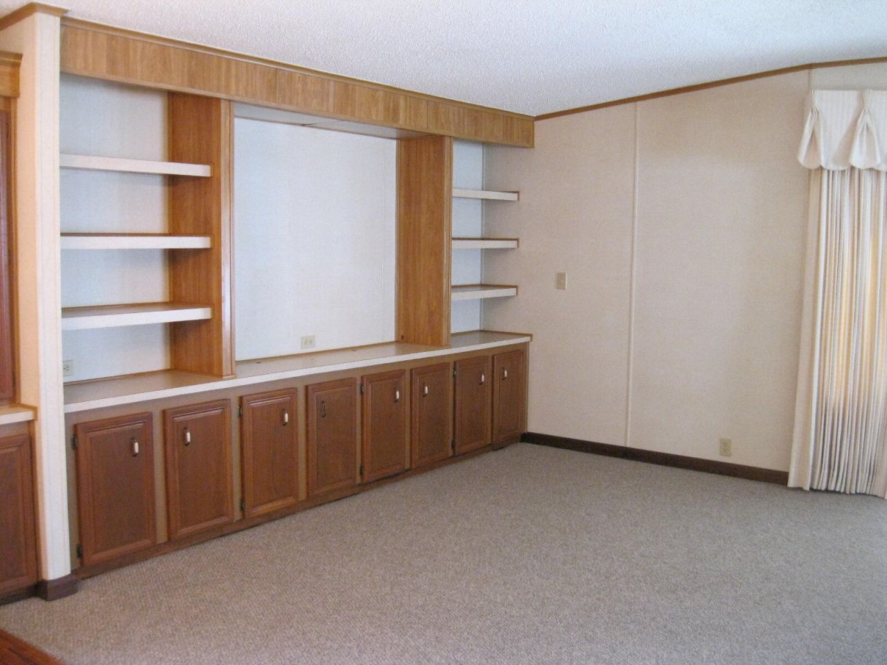 493 Hemingway Terrace, Fort Pierce, FL 34982 Photo