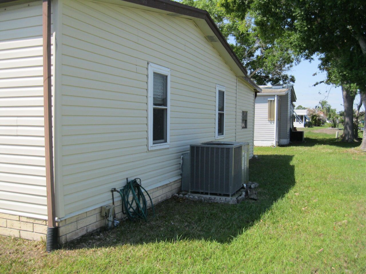 493 Hemingway Terrace, Fort Pierce, FL 34982 Photo