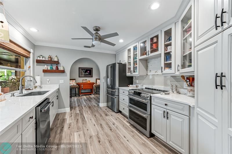 2812 SW 29th Avenue, Cape Coral, FL 33914 Photo