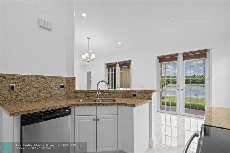 916 Savannah Falls Dr, Weston, FL 33327 Photo