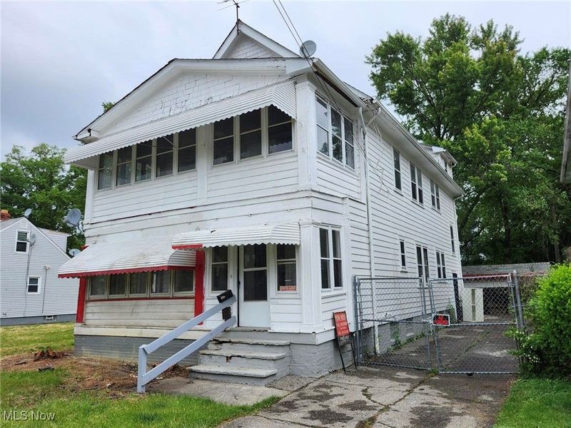 1639 Avalon Road, Cleveland, OH 44112 Photo 1
