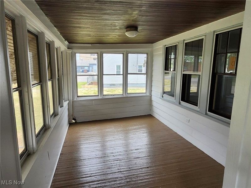 1639 Avalon Road, Cleveland, OH 44112 Photo 4