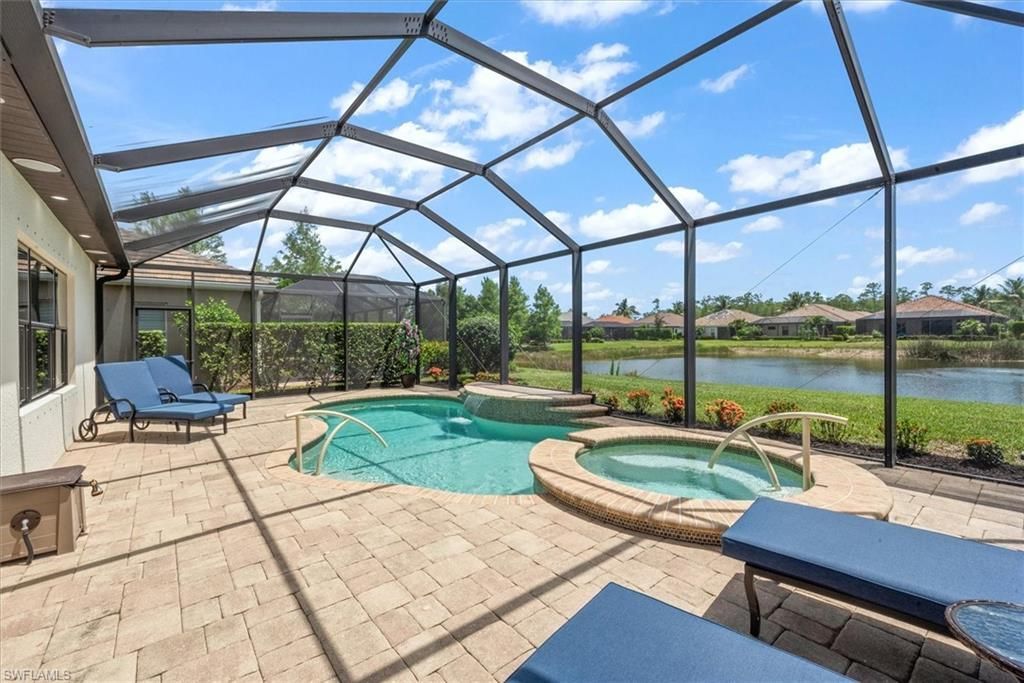 11569 Grey Egret Cir, Fort Myers, FL 33966 Photo