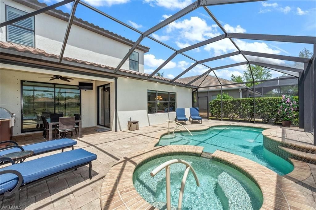 11569 Grey Egret Cir, Fort Myers, FL 33966 Photo