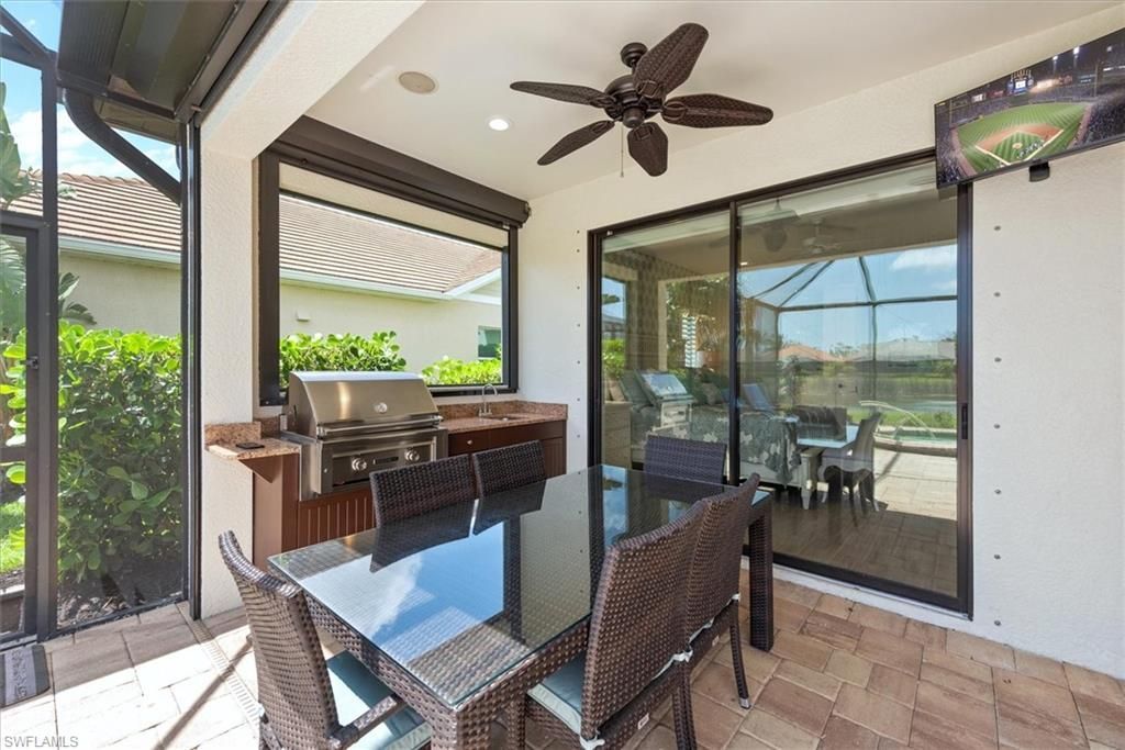 11569 Grey Egret Cir, Fort Myers, FL 33966 Photo