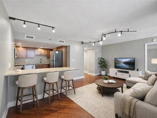 600 E Admiral Boulevard, Unit 1603, Kansas City, MO 64106