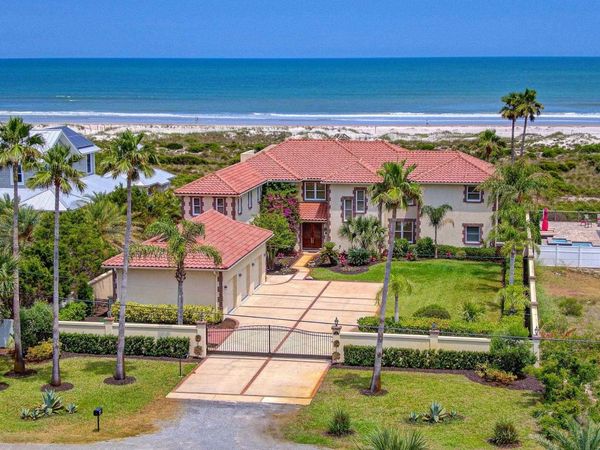 4 Oceanside Dr., St Augustine Beach, FL 32080