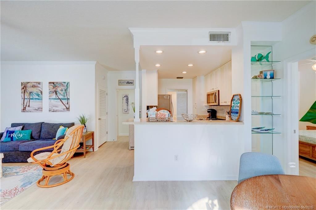 411 NE Plantation Road, Unit 511, Stuart, FL 34996 Photo