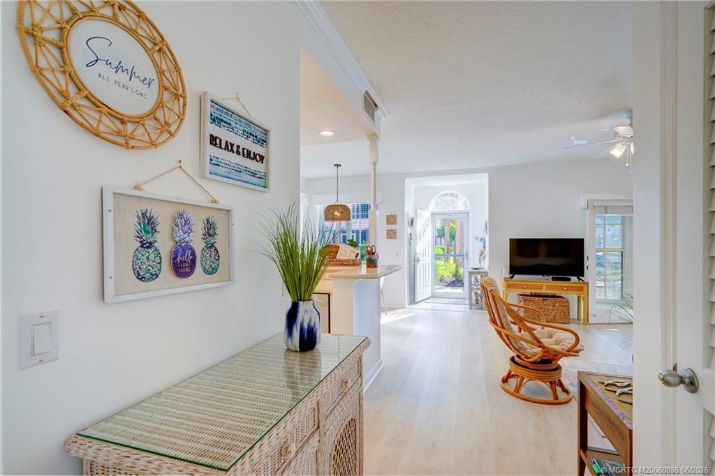 411 NE Plantation Road, Unit 511, Stuart, FL 34996 Photo