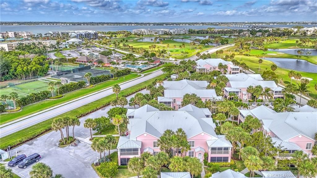 411 NE Plantation Road, Unit 511, Stuart, FL 34996 Photo