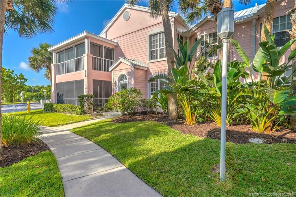 411 NE Plantation Road, Unit 511, Stuart, FL 34996 Photo