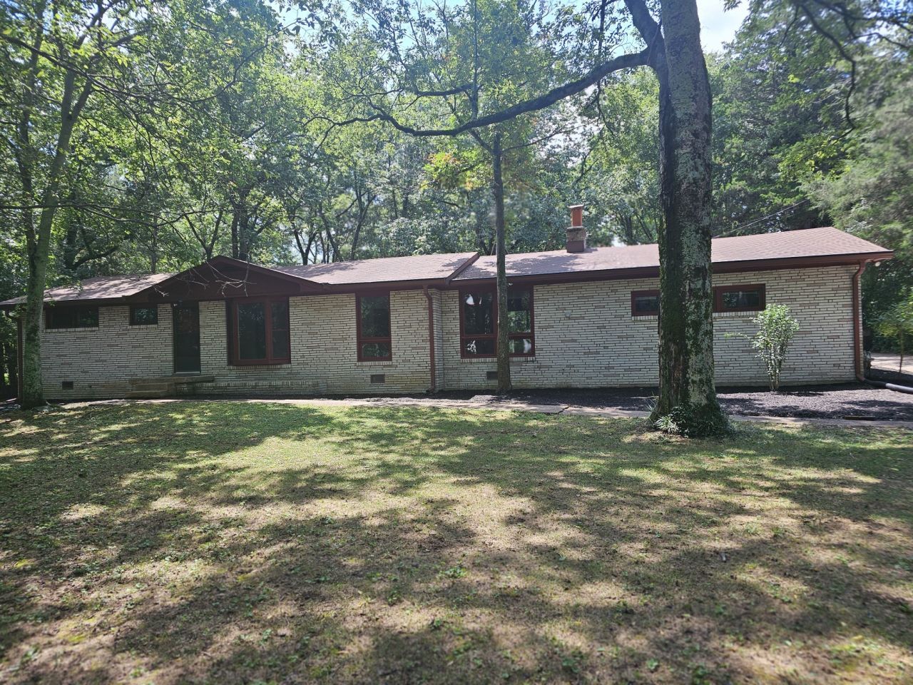 627 Georgetown Dr Nashville, TN 37205