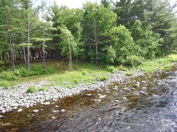 6 Maple Drive, Abbot, ME 04406
