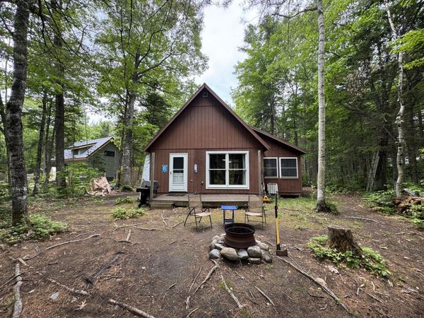 6 Maple Drive, Abbot, ME 04406
