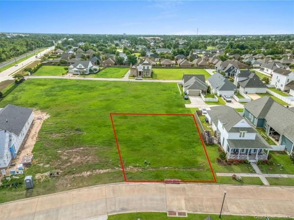 2015 Saint Patrick Avenue, Lake Charles, LA 70601