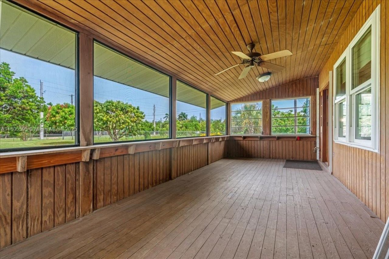 27000 SW 187th Ave, Homestead, FL 33031 Photo