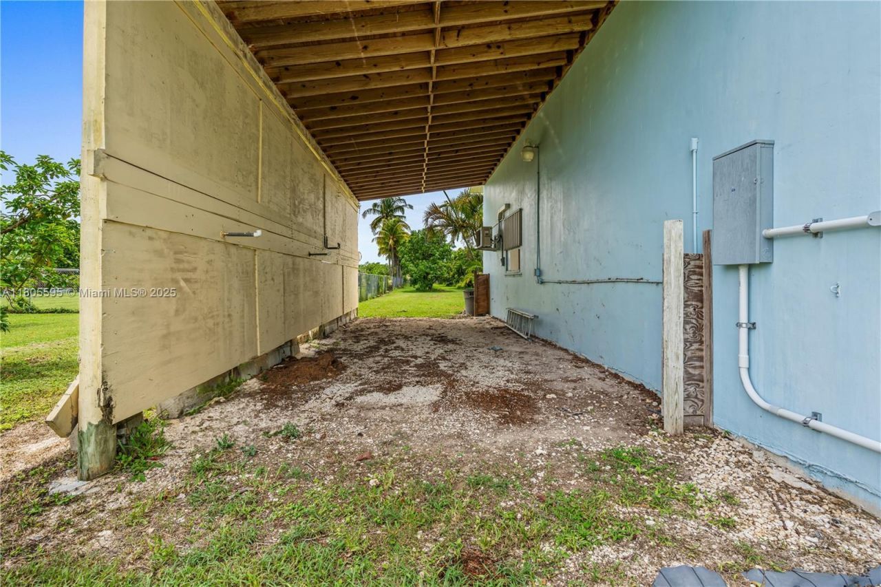 27000 SW 187th Ave, Homestead, FL 33031 Photo