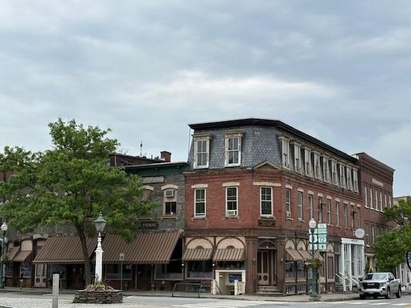 3 Elm Street, Woodstock, VT 05091