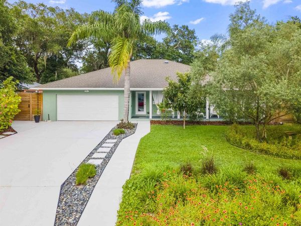 5 Willow Dr., St Augustine, FL 32080