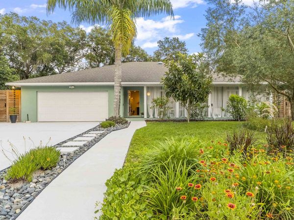 5 Willow Dr., St Augustine Beach, FL 32080