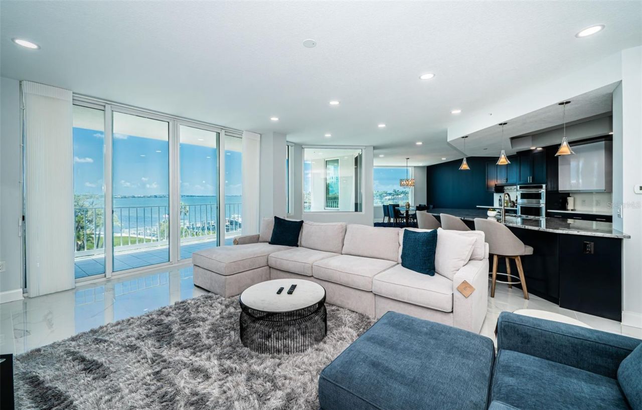 1 Seaside Lane, Unit 302, Belleair, FL 33756 Photo