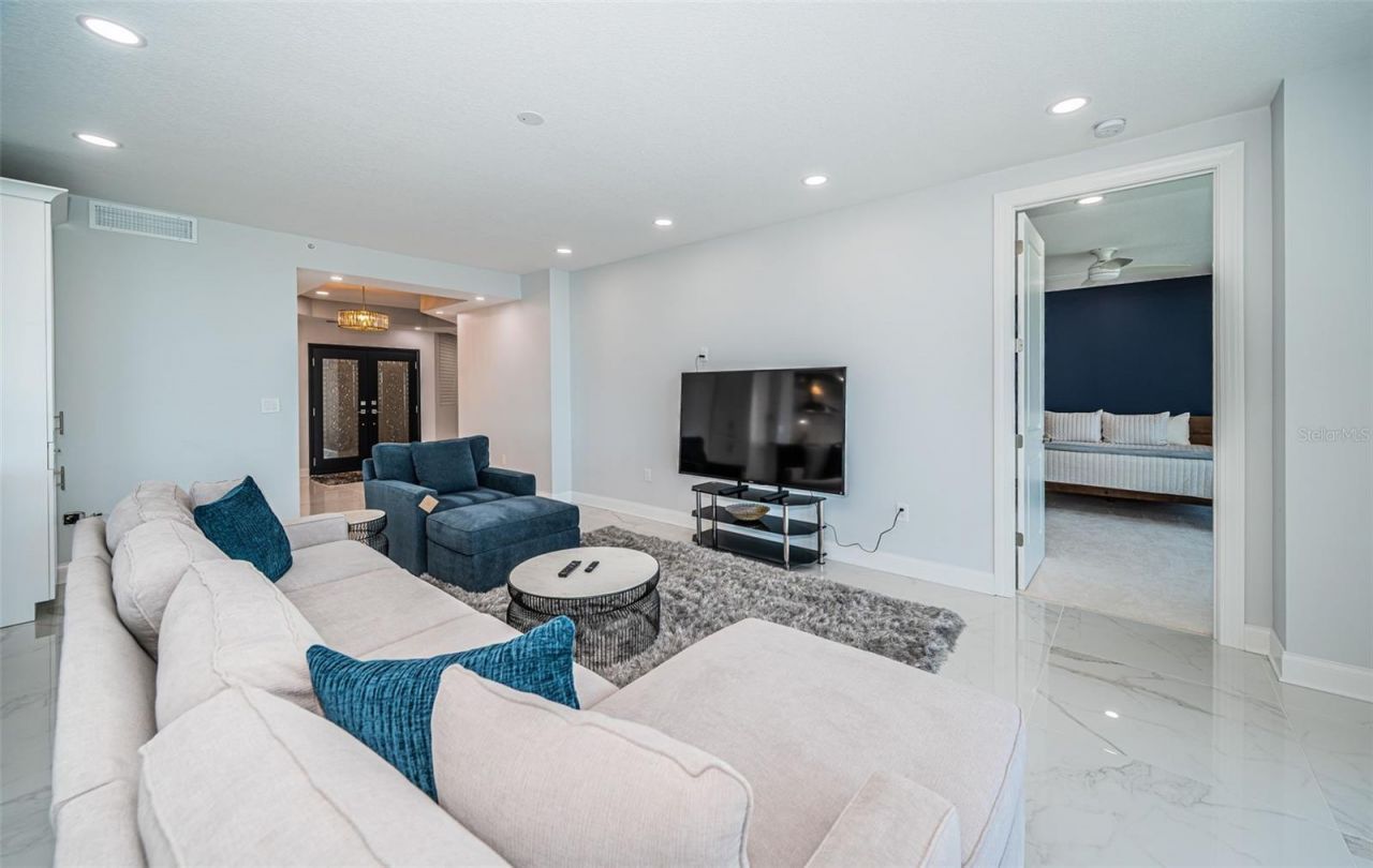 1 Seaside Lane, Unit 302, Belleair, FL 33756 Photo