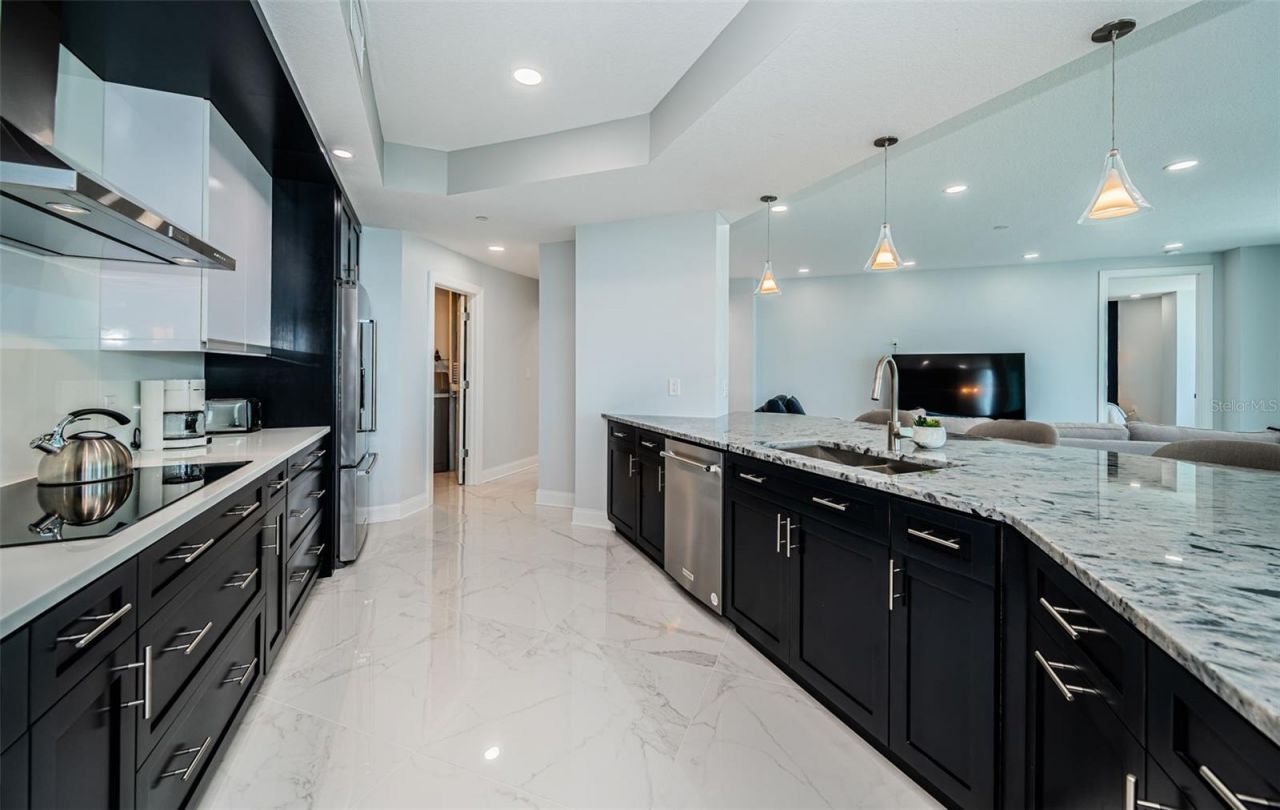 1 Seaside Lane, Unit 302, Belleair, FL 33756 Photo