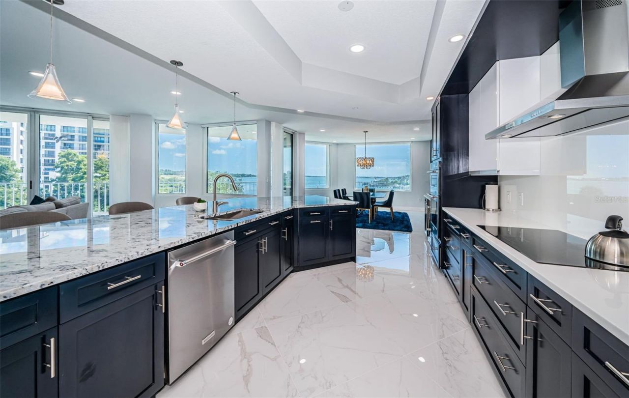 1 Seaside Lane, Unit 302, Belleair, FL 33756 Photo