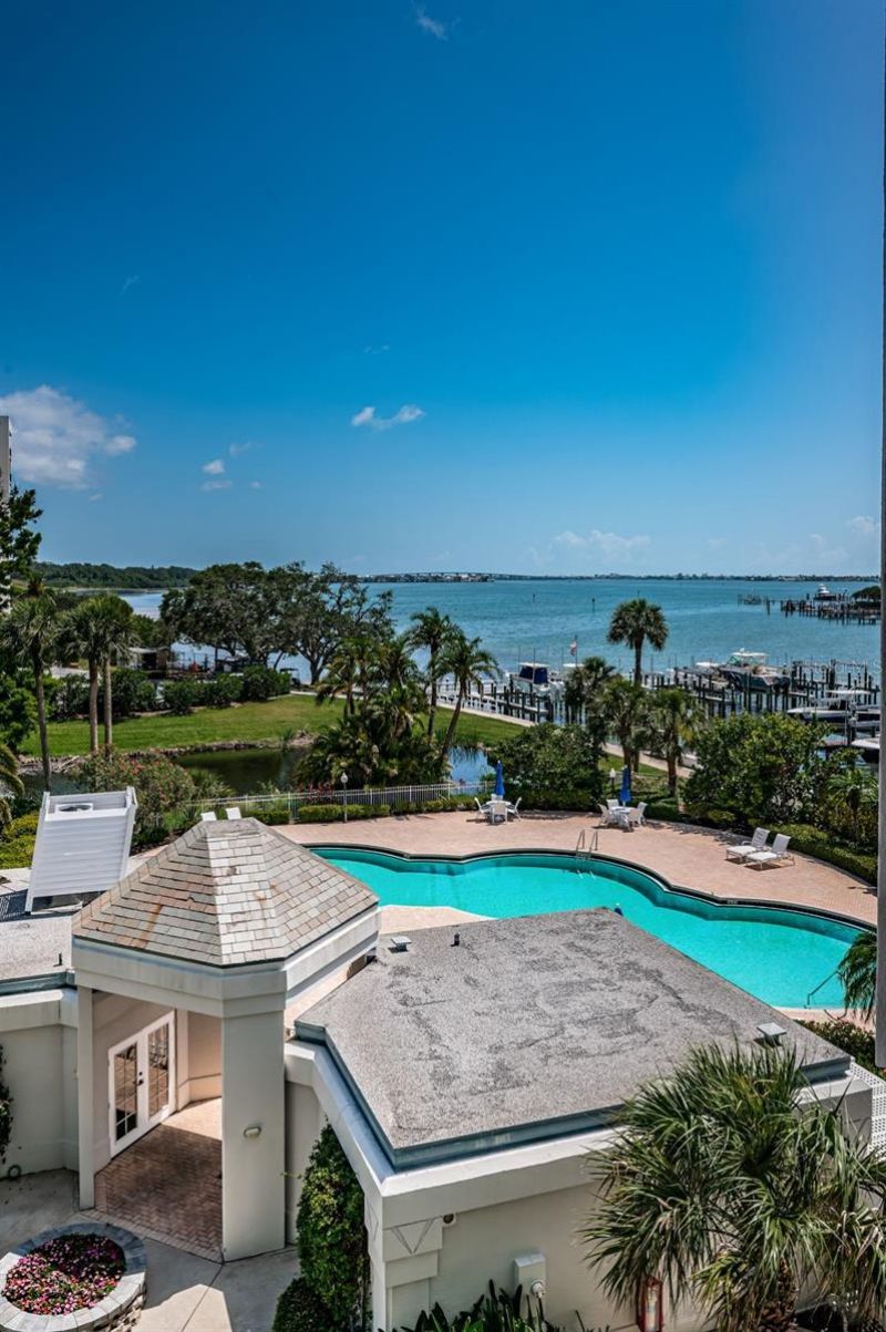 1 Seaside Lane, Unit 302, Belleair, FL 33756 Photo