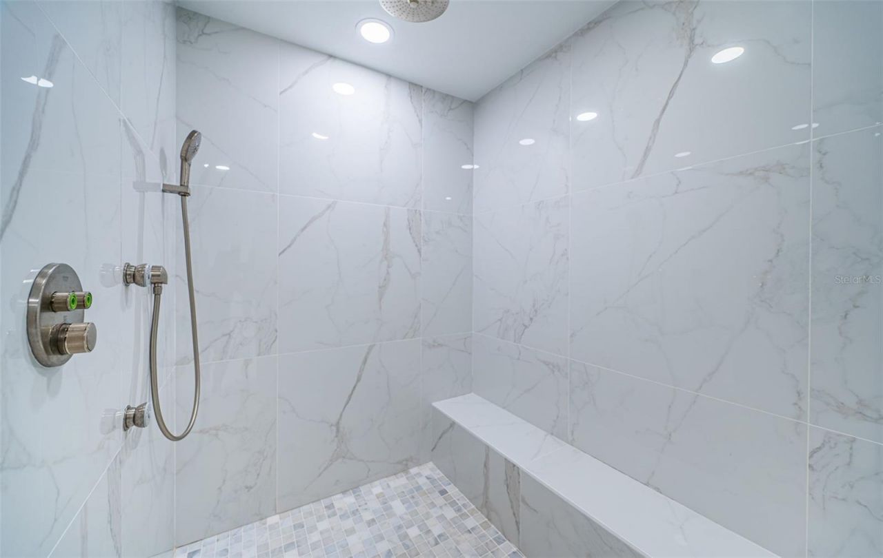 1 Seaside Lane, Unit 302, Belleair, FL 33756 Photo