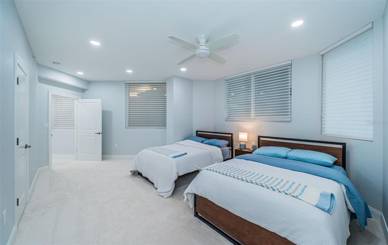 1 Seaside Lane, Unit 302, Belleair, FL 33756 Photo