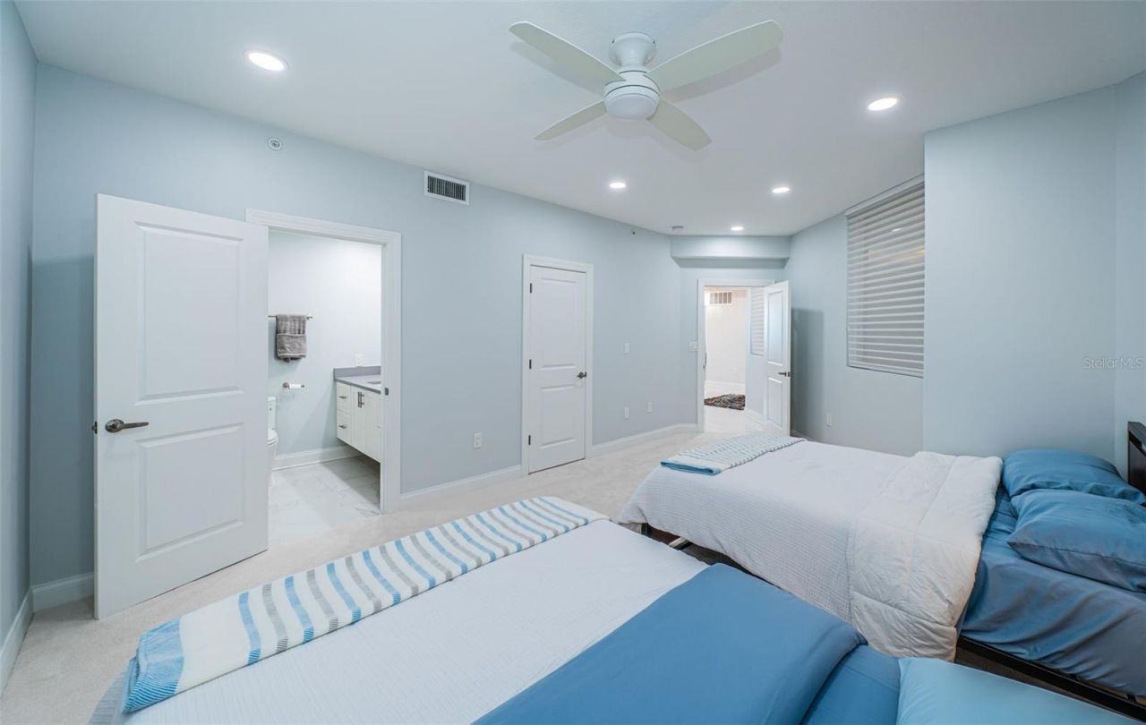 1 Seaside Lane, Unit 302, Belleair, FL 33756 Photo