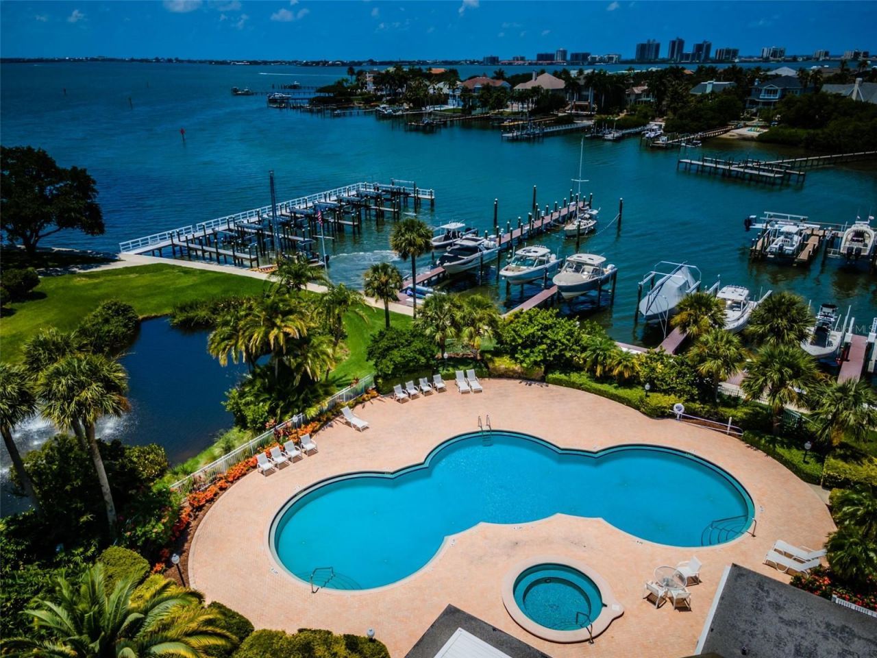 1 Seaside Lane, Unit 302, Belleair, FL 33756 Photo