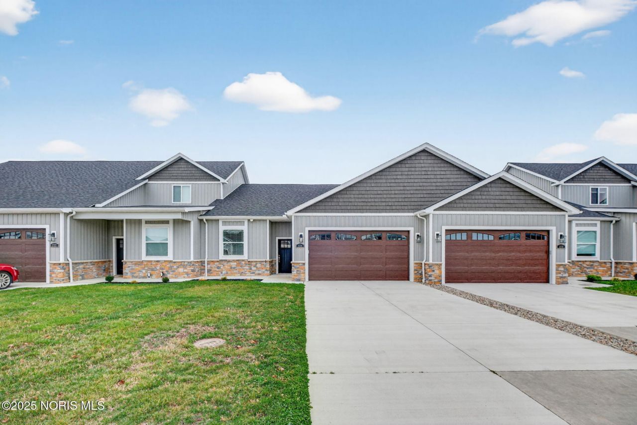 224 S Bridge Road, Northwood, OH 43619 Main Photo