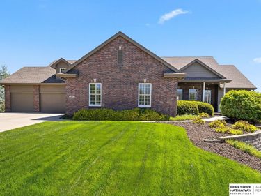 3821 S HWS Cleveland Boulevard, Omaha, NE 68130