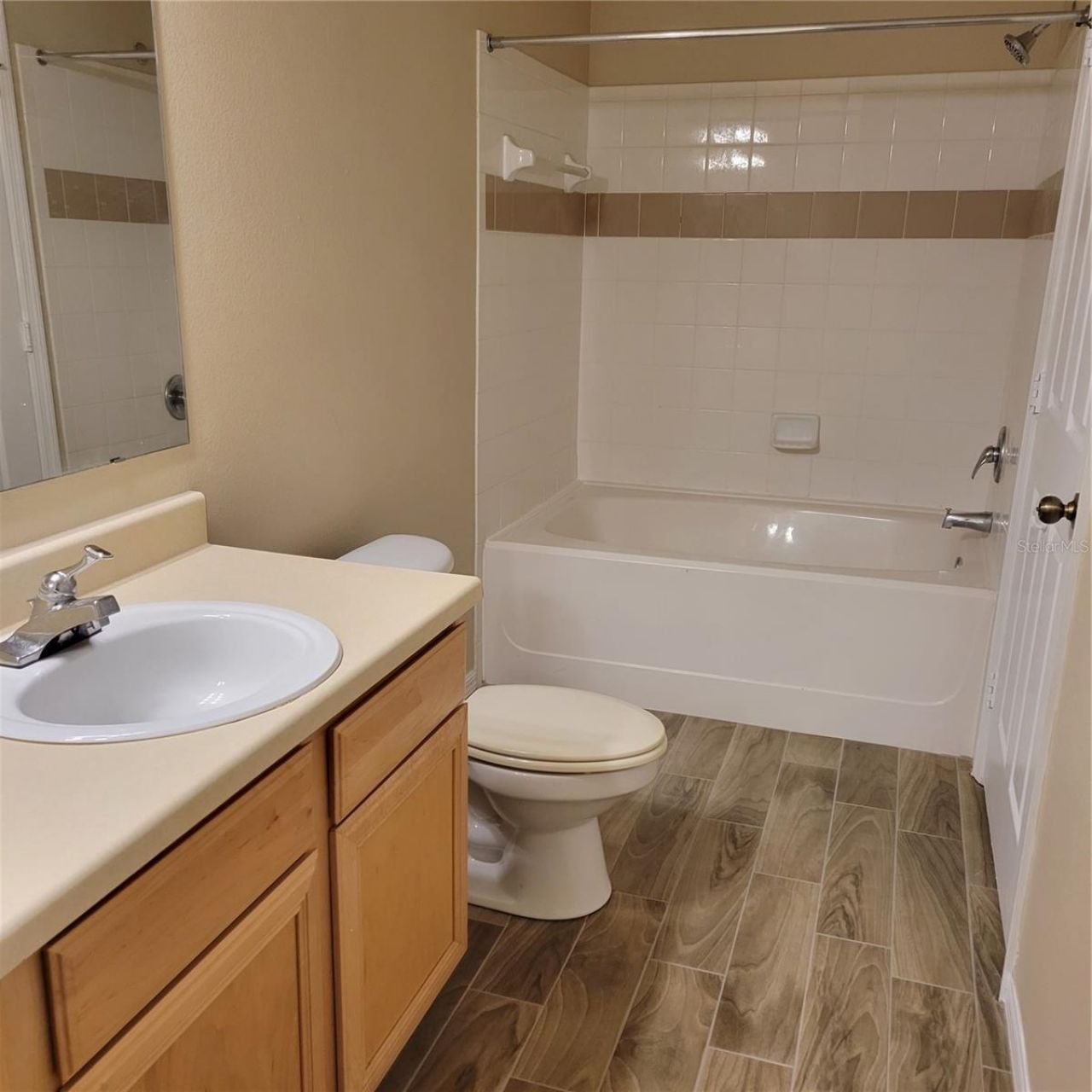 1155 Villagio Circle, Unit 102, Sarasota, FL 34237 Photo