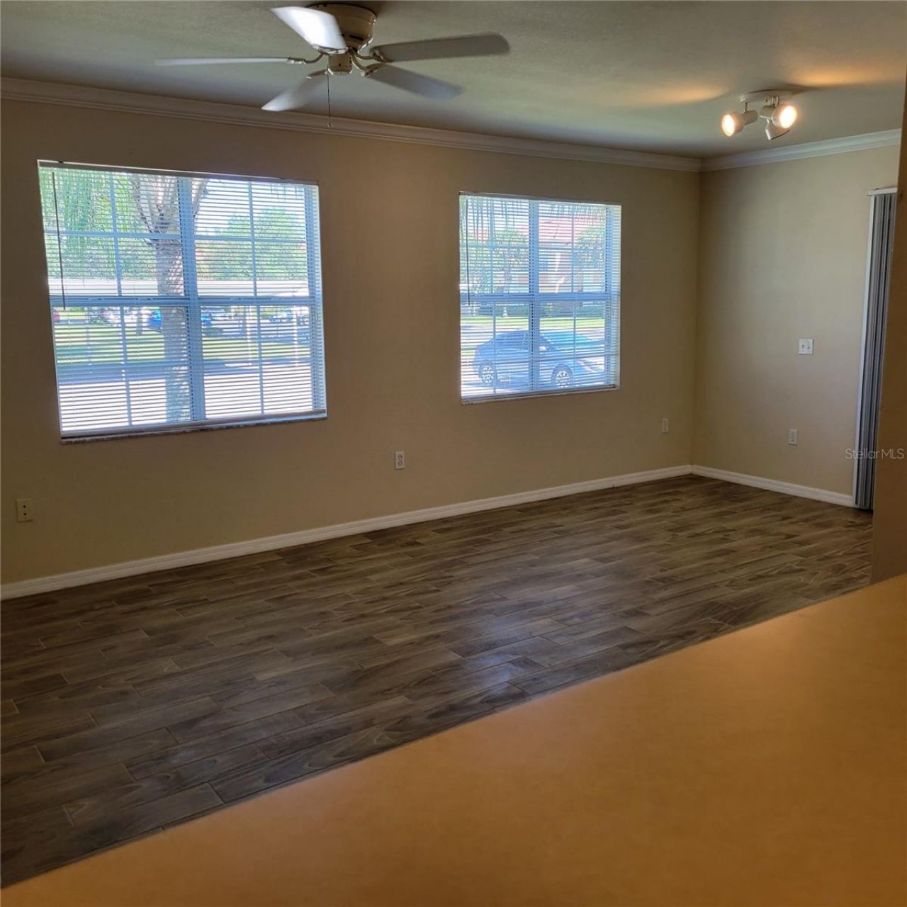 1155 Villagio Circle, Unit 102, Sarasota, FL 34237 Photo