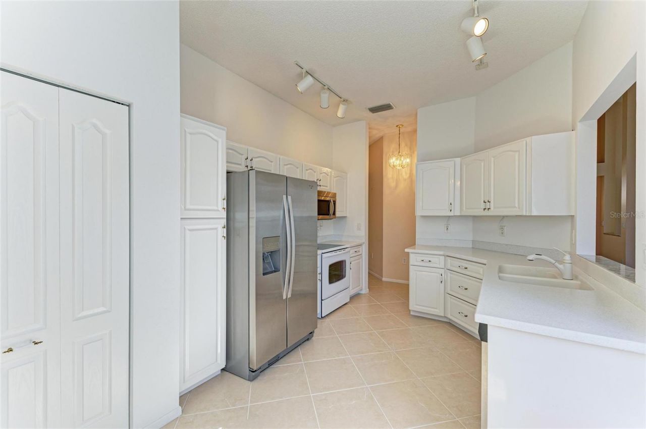 4227 Placid Drive, Sarasota, FL 34243 Photo