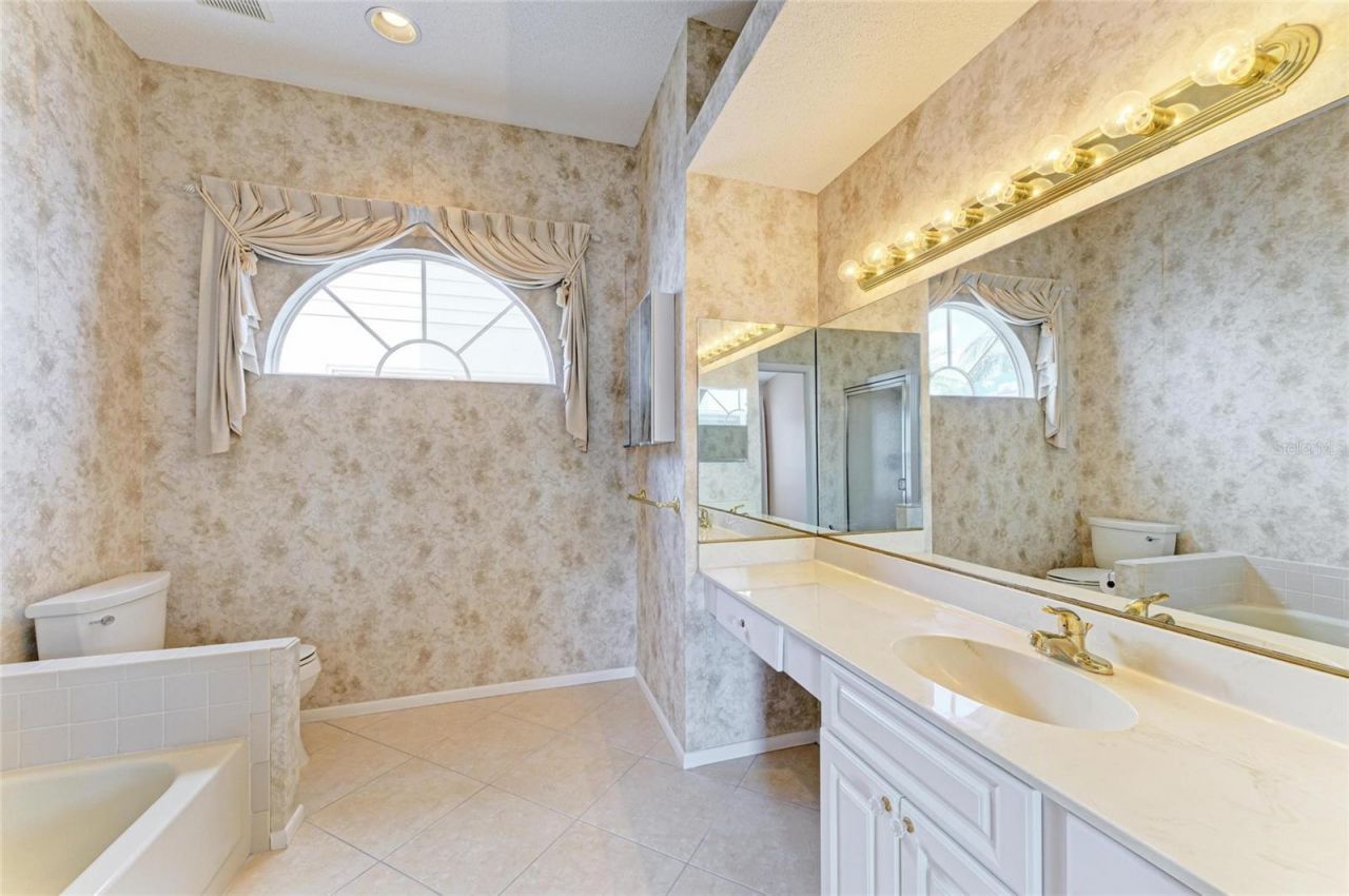 4227 Placid Drive, Sarasota, FL 34243 Photo