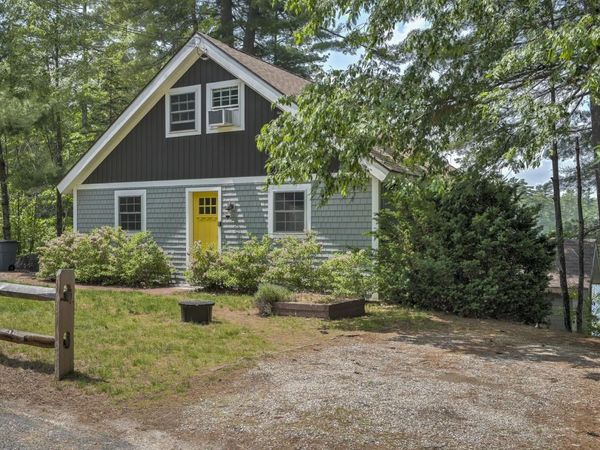 27 Headlands Road, Winchester, NH 03470